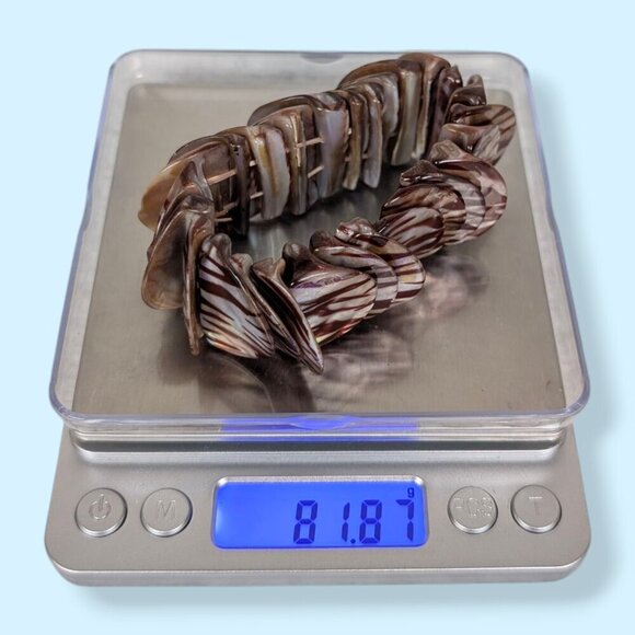 (2/$20) Striped Shell Stretch Bracelet - Picture 5 of 5